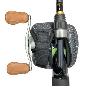Angler Armour Elite Series Casting Reel Cover_R/H_Topographic